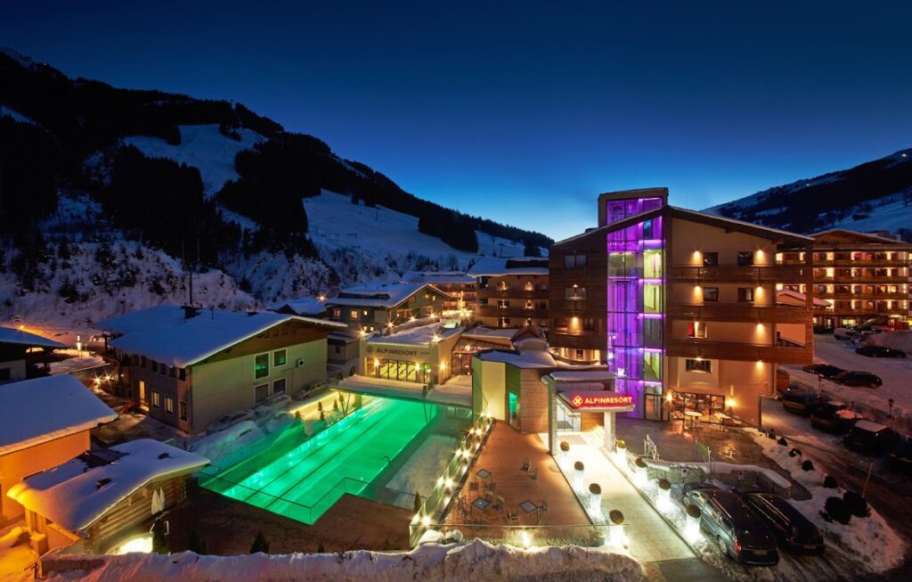 Alpinresort ValSaa - Sport & Spa in Saalbach - Saalbach-Hinterglemm Avusturya