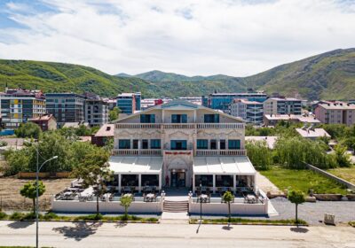 Beyaz Köşk Hotel & Cafe - Nemrut (Tatvan) kayak merkezi oteli