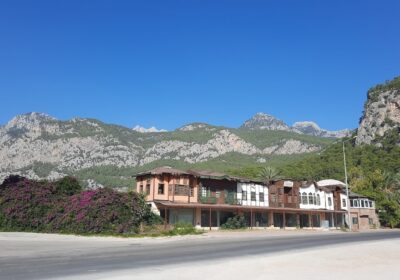 Castle Park Hotel - Saklıkent kayak merkezi oteli
