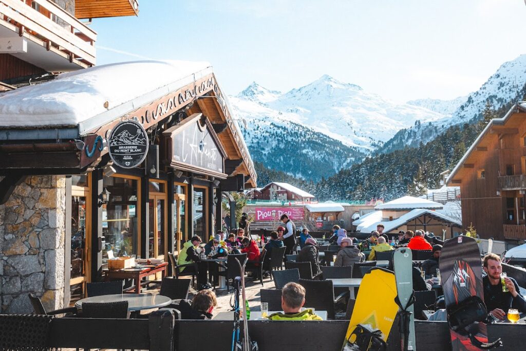 Hotel 4 Étoiles Le Mont Vallon Méribel - Méribel Fransa