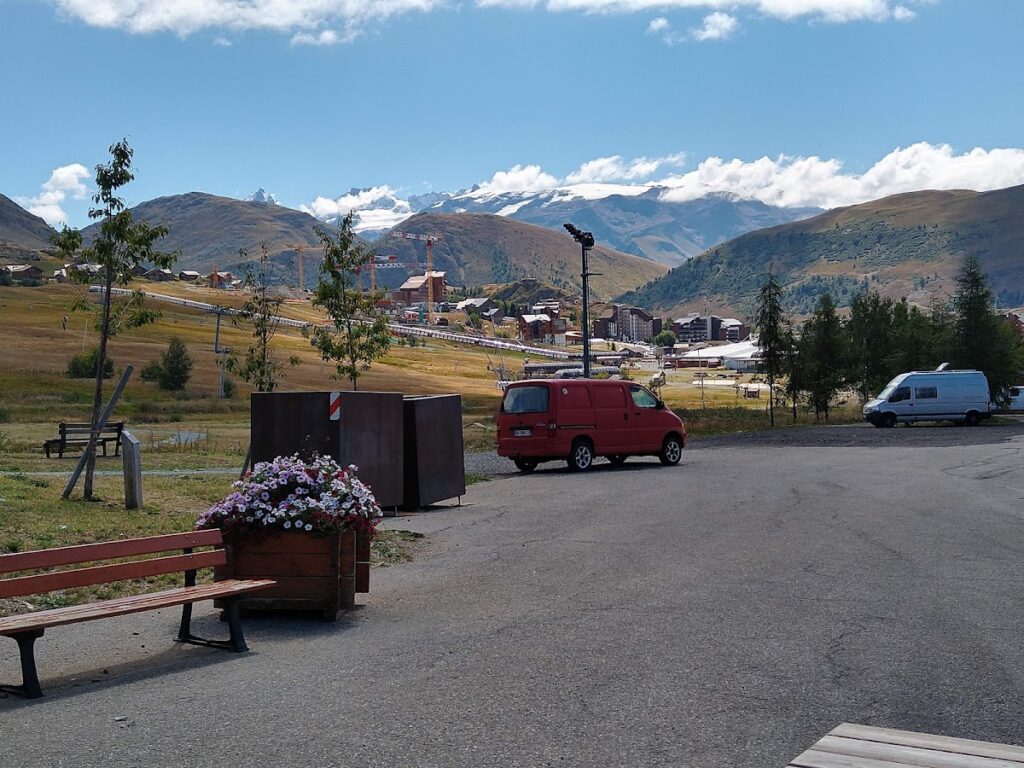 HOTEL ELIOVA LE CHAIX - Alpe d'Huez Fransa