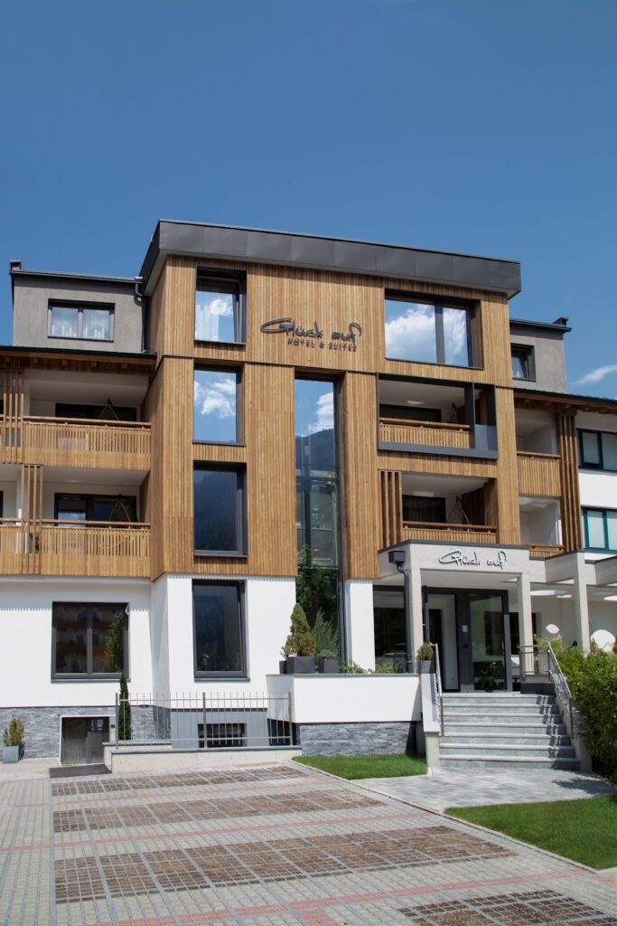 Hotel Garni Glueck auf - Mayrhofen Avusturya