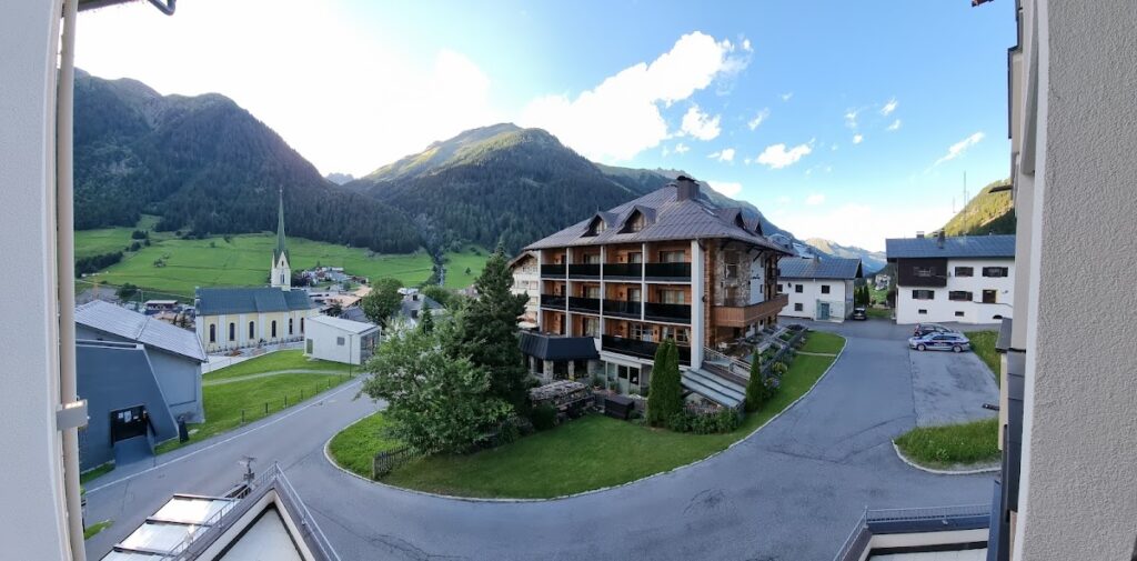 Hotel Valülla - Ischgl Avusturya