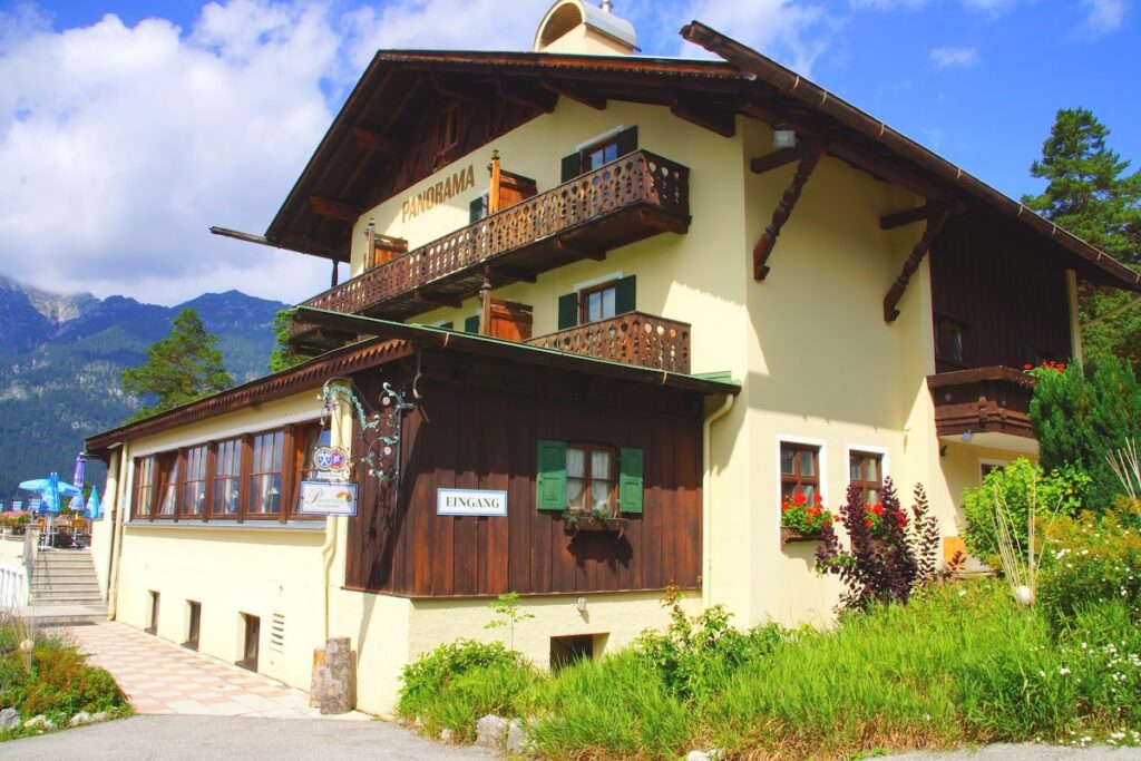 Landhotel & Berggasthof Panorama - Garmisch-Partenkirchen Almanya